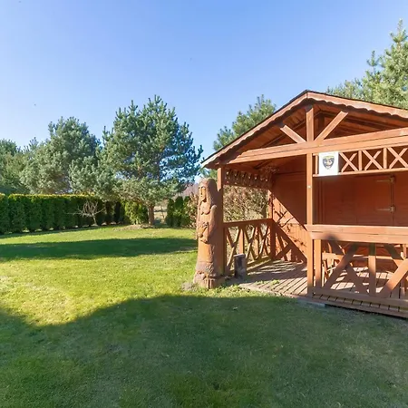 Vakantiehuis W Chlapowie Blisko Plazy Z Sauna, Kominkiem I Grillem By Renters Władysławowo