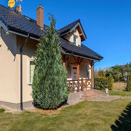 W Chlapowie Blisko Plazy Z Sauna, Kominkiem I Grillem By Renters Сasa de vacaciones