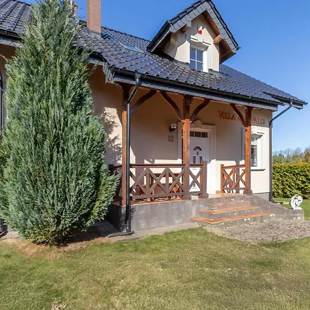 W Chlapowie Blisko Plazy Z Sauna, Kominkiem I Grillem By Renters Vakantiehuis